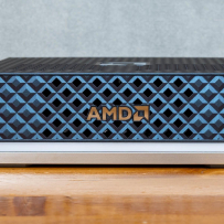 AMD Ryzen AI Halo 实测：128GB 统一内存，能干翻 DGX Spark 吗？