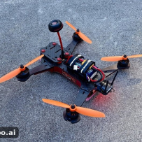 华为Atlas 950超节点真机首秀：1024卡集群，要把大模型训练拉进“秒级时代”？